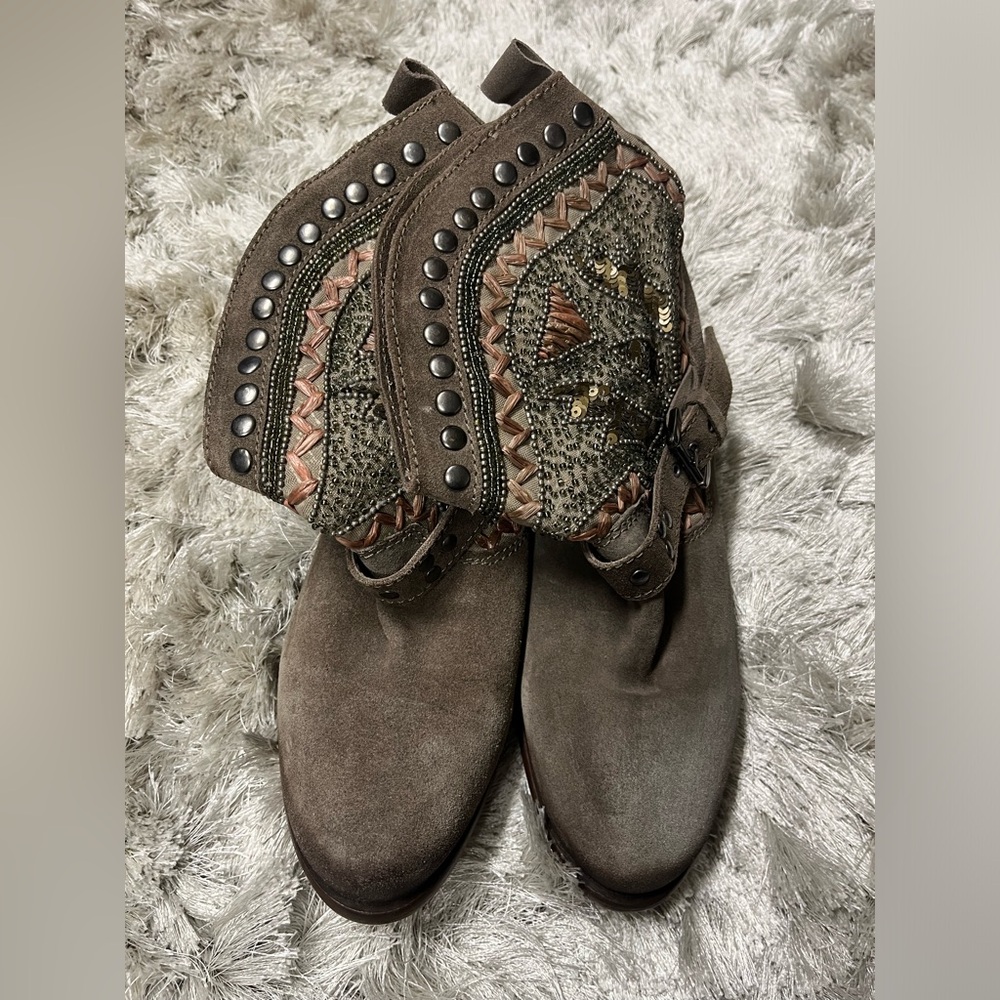 Naughty Monkey Ankle boots